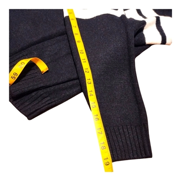 NWT H&M "Yale" Mock Sweater - Picture 7 of 9